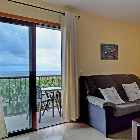 Apartment Belair Mit Pool Tazacorte